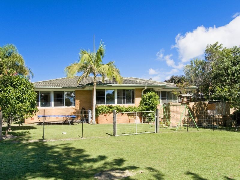 33 Camden Head Road, Dunbogan NSW 2443