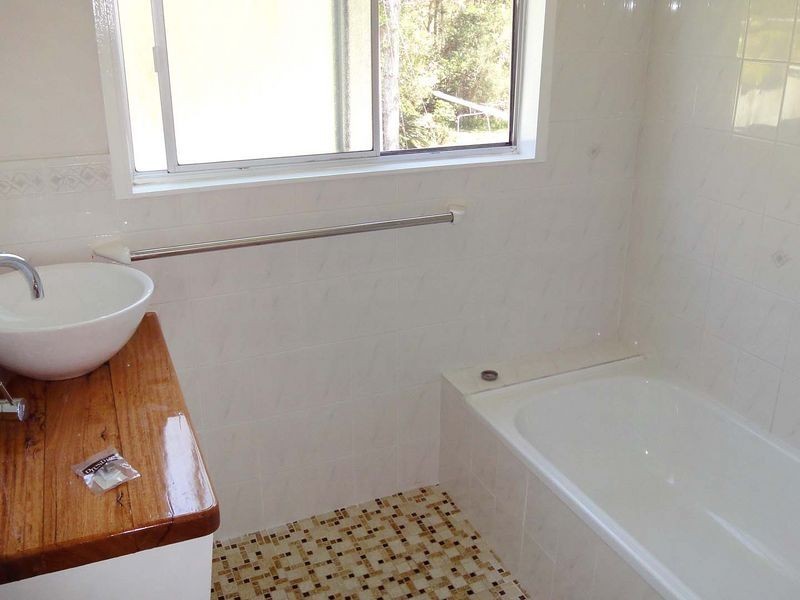 6 Longworth Road, Dunbogan NSW 2443