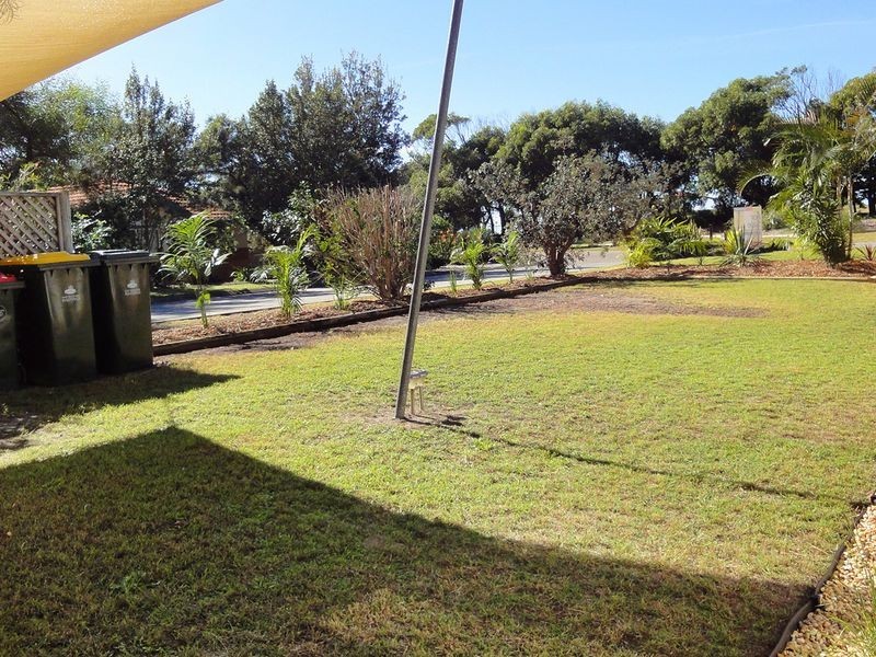 2 Iluka Way, Dunbogan NSW 2443
