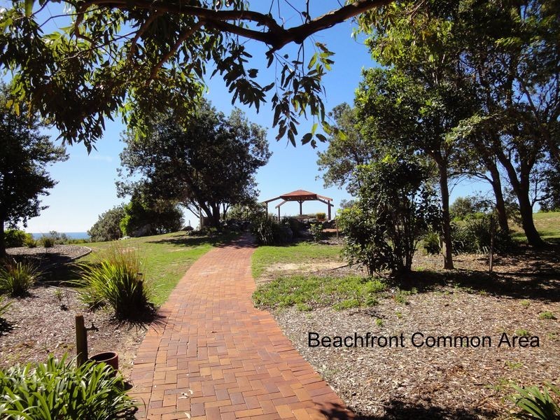 2 Iluka Way, Dunbogan NSW 2443