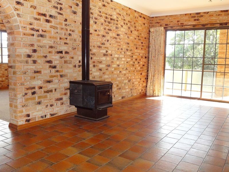 32 Bergalia Crescent, Dunbogan NSW 2443