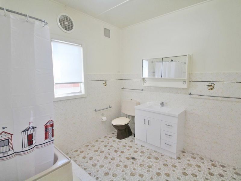 184 Camden Head Road, Dunbogan NSW 2443