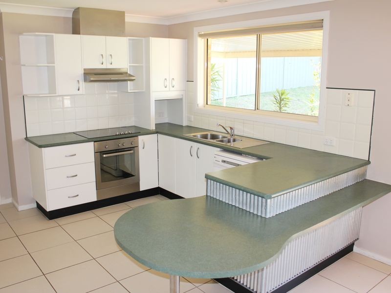 12 Kirmington Terrace, Laurieton NSW 2443