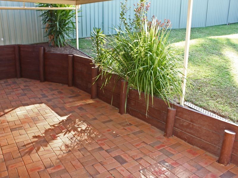 12 Kirmington Terrace, Laurieton NSW 2443