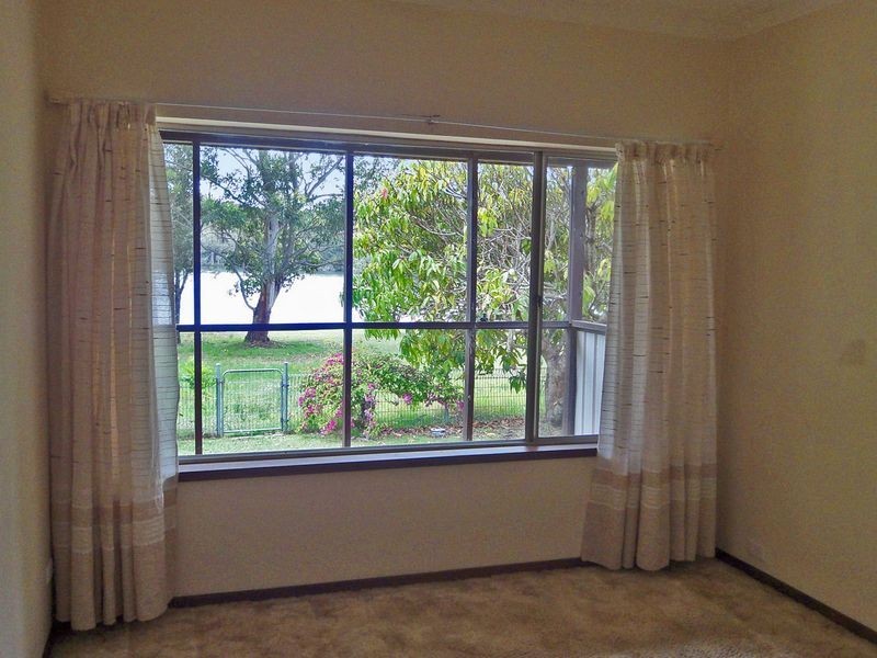 405 Ocean Drive, Laurieton NSW 2443
