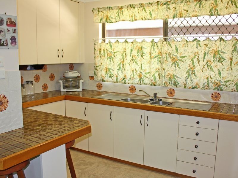 11 Teal Close, Laurieton NSW 2443