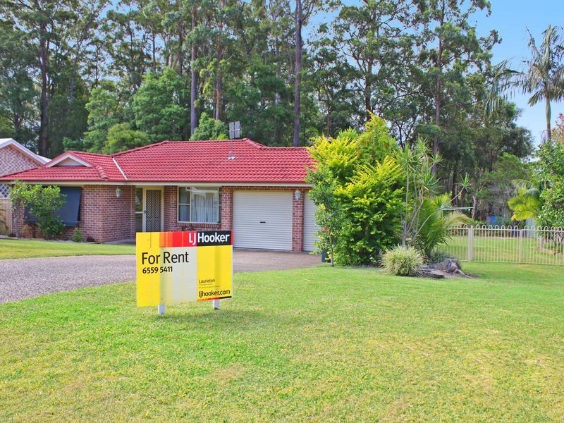 8 Woolybutt Place, Laurieton NSW 2443