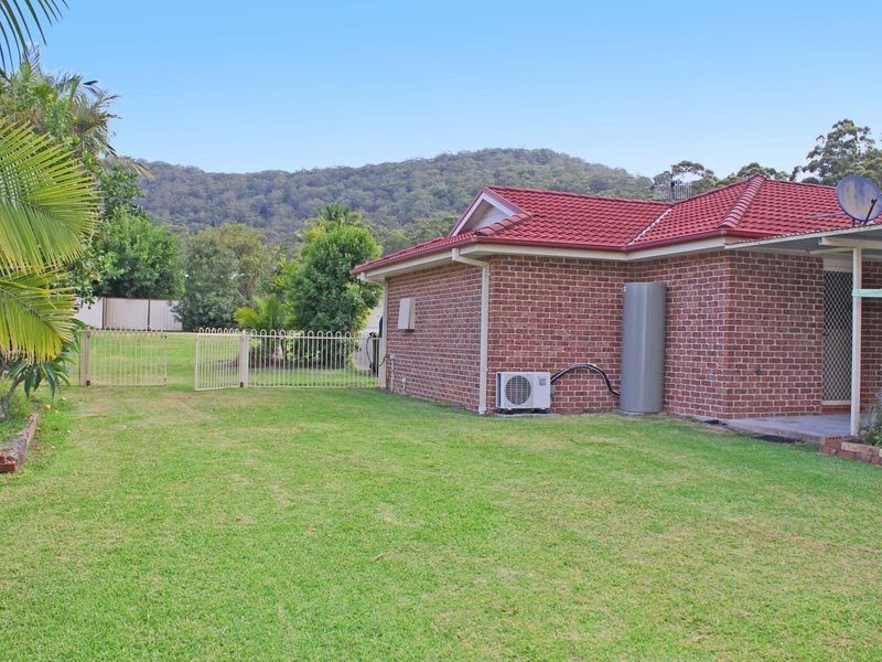 8 Woolybutt Place, Laurieton NSW 2443