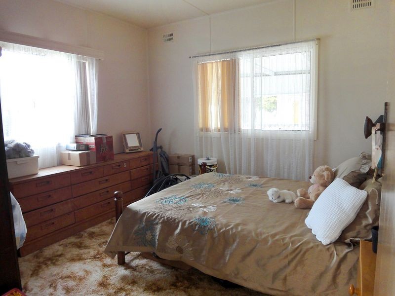 8 George Street, Laurieton NSW 2443