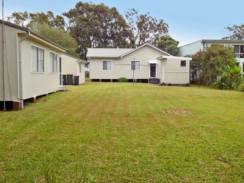 37 The Boulevard, Dunbogan NSW 2443