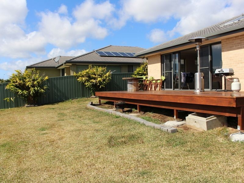 12 Crosslands Avenue, Wauchope NSW 2446