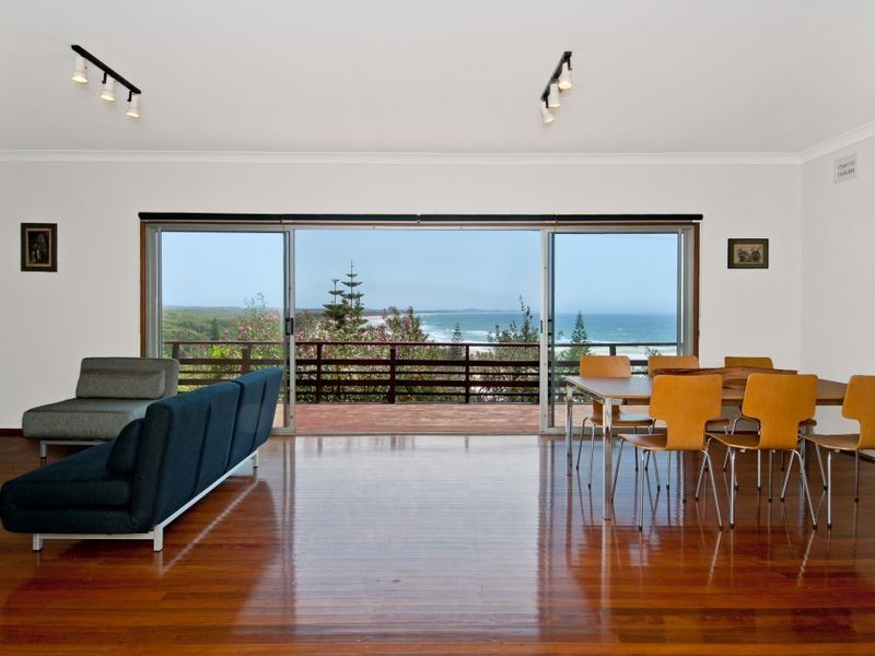 943 Ocean Drive, Bonny Hills NSW 2445