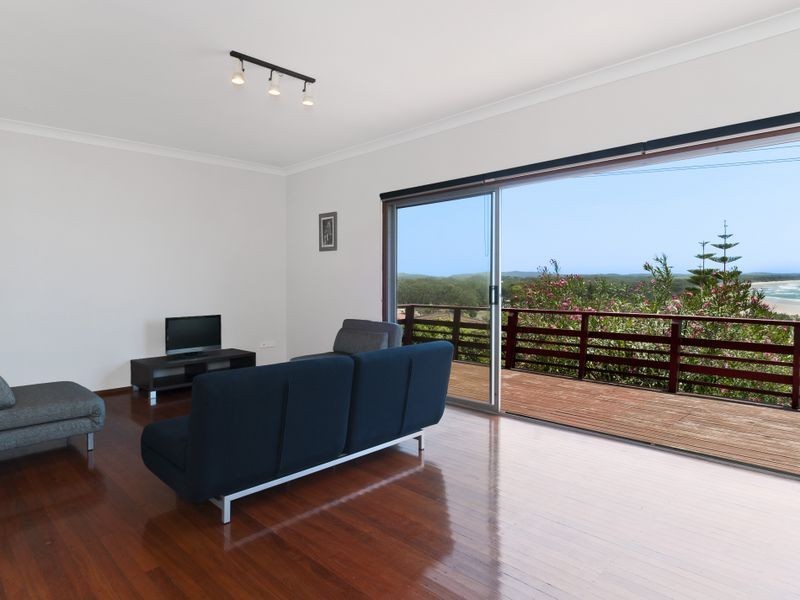 943 Ocean Drive, Bonny Hills NSW 2445