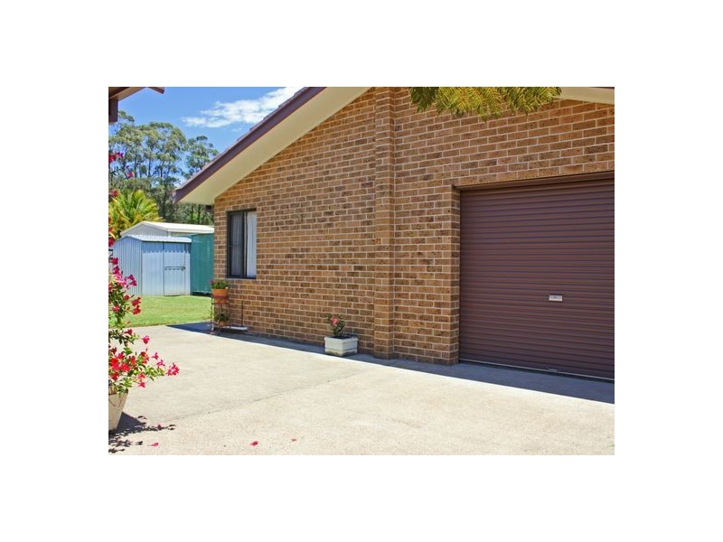 11 Teal Close, Laurieton NSW 2443