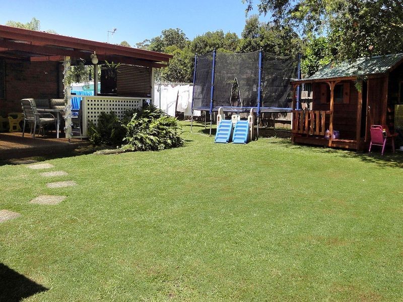 10 Cook Close, Laurieton NSW 2443