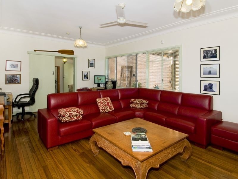 6 Short Street, Bonny Hills NSW 2445