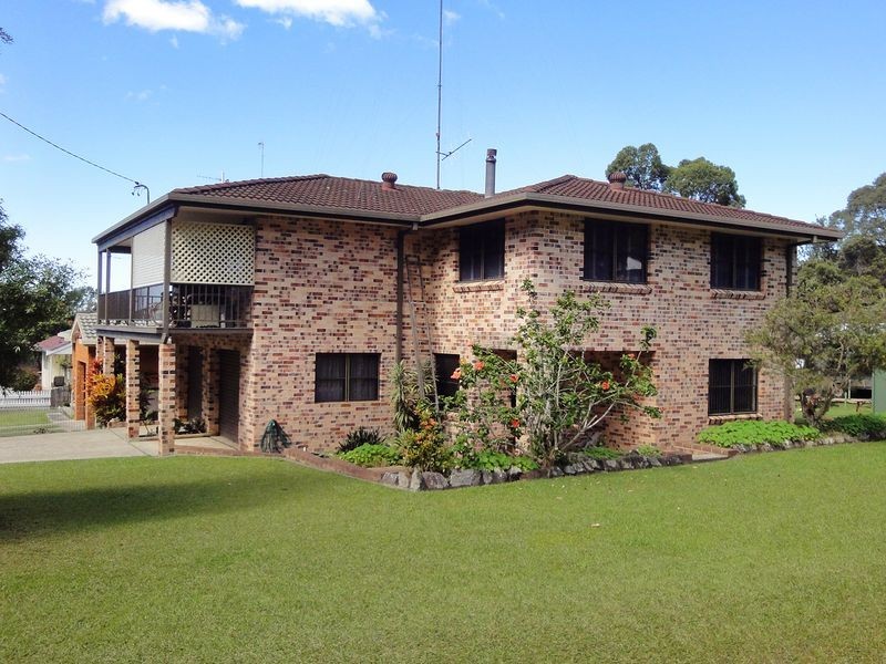 6 Hanley Street, Laurieton NSW 2443