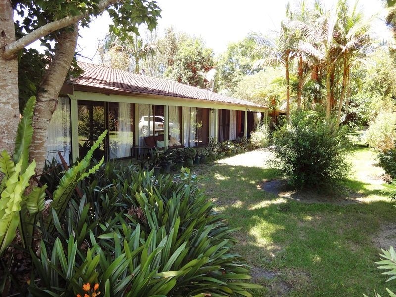 221 Wharf Road, Stewarts River NSW 2443