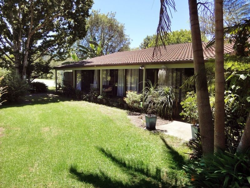 221 Wharf Road, Stewarts River NSW 2443