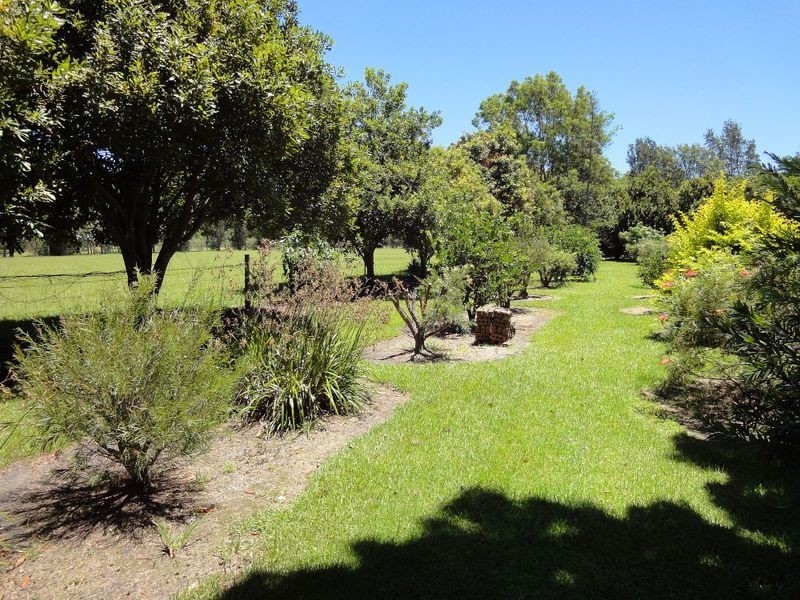 221 Wharf Road, Stewarts River NSW 2443