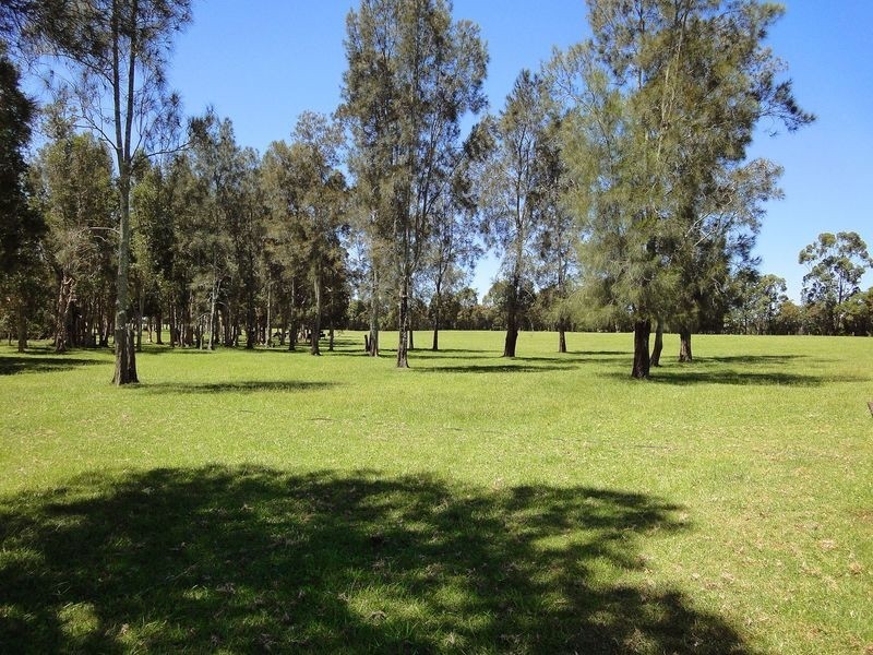 221 Wharf Road, Stewarts River NSW 2443
