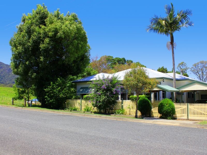 Moorland NSW 2443