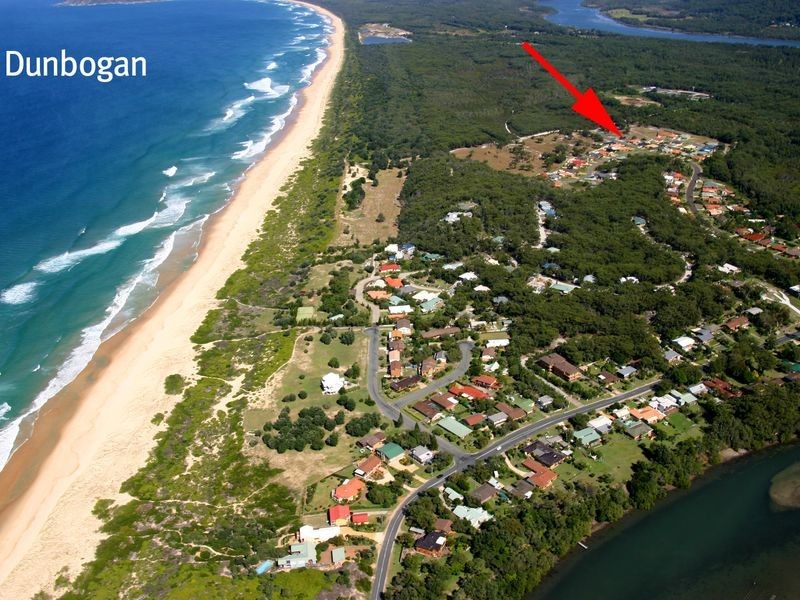 2 Alexander Close, Dunbogan NSW 2443
