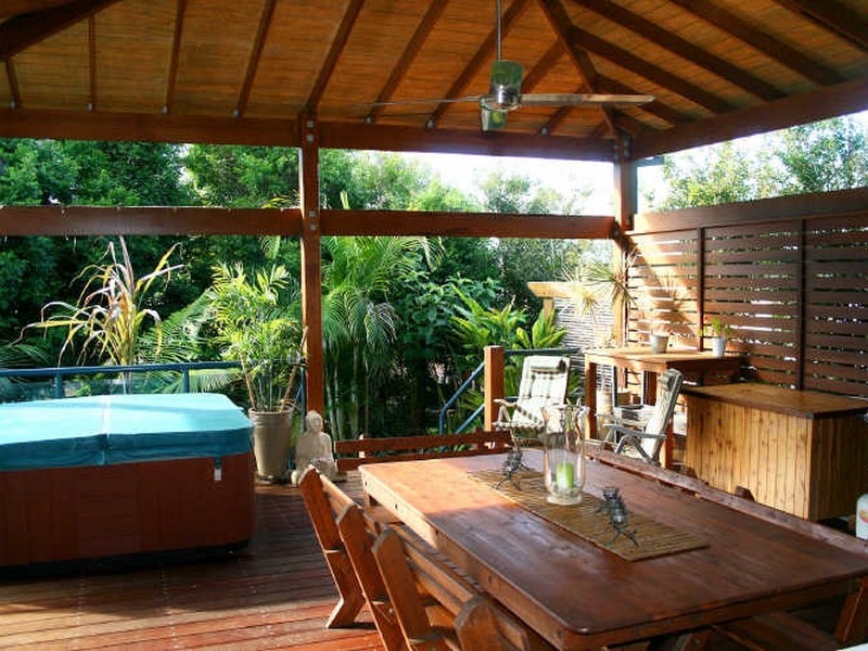 2 Tallarook Close, Dunbogan NSW 2443