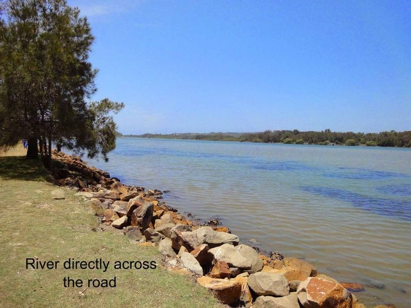 569 Ocean Drive, North Haven NSW 2443