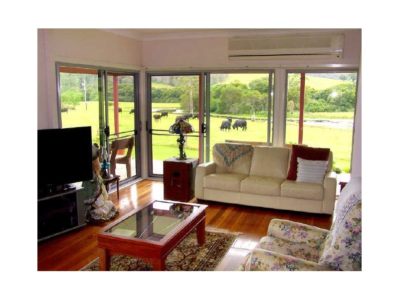 Lorne NSW 2439