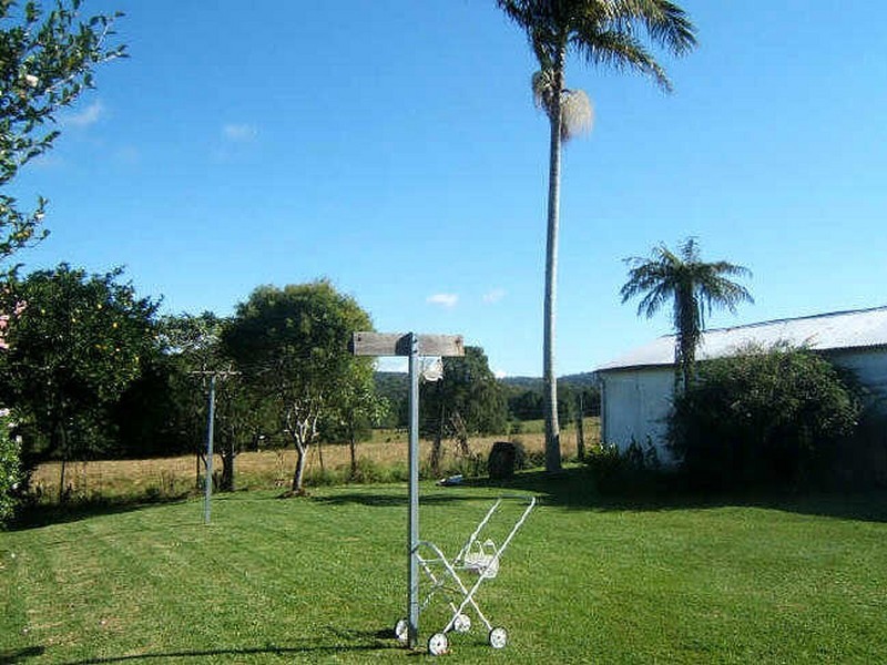 27 James Street, Moorland NSW 2443