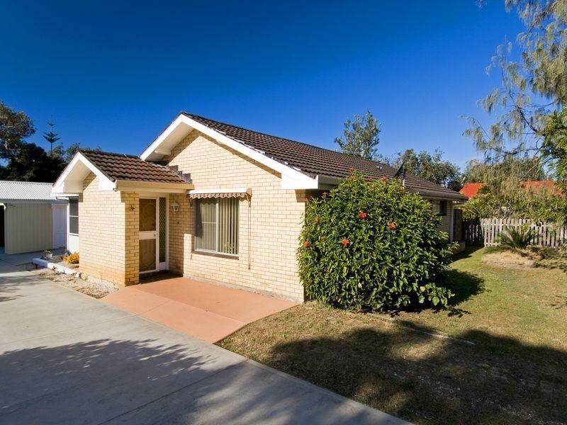 4 Ocean Street, North Haven NSW 2443