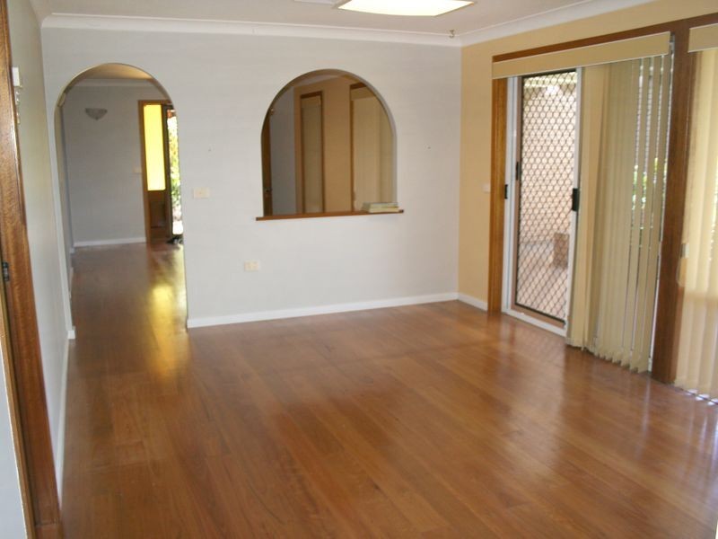 7 Waterview Crescent, Laurieton NSW 2443