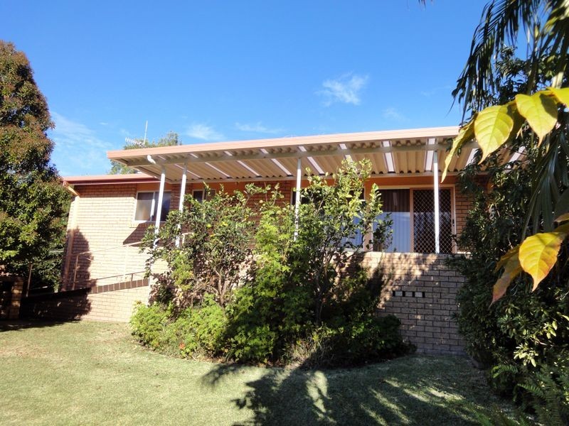 7 Waterview Crescent, Laurieton NSW 2443