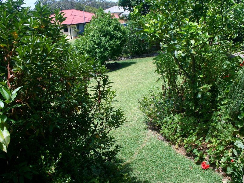 7 Waterview Crescent, Laurieton NSW 2443