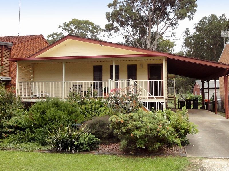 32 Bell Street, Dunbogan NSW 2443