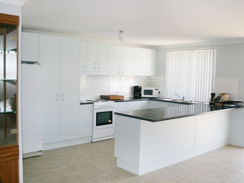 7 Lepemi Place, North Haven NSW 2443