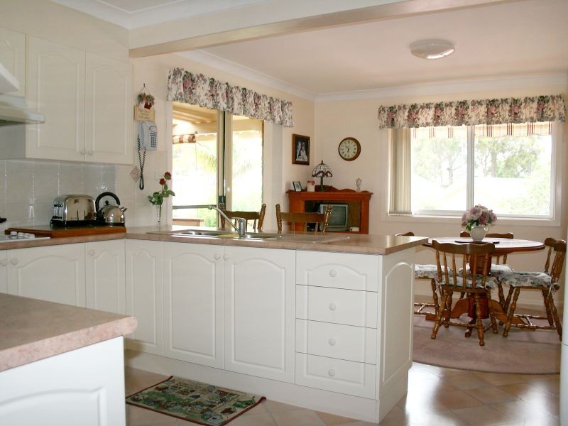 5 Bayside Avenue, North Haven NSW 2443