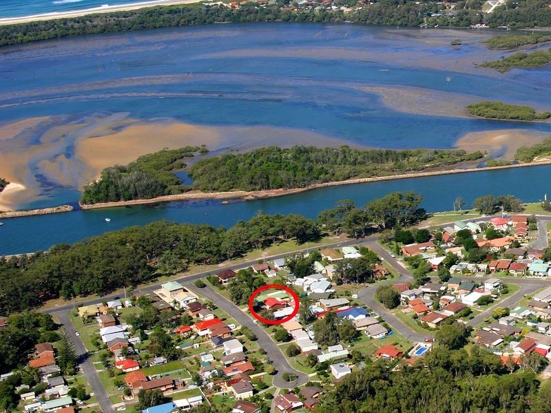 5 Bayside Avenue, North Haven NSW 2443