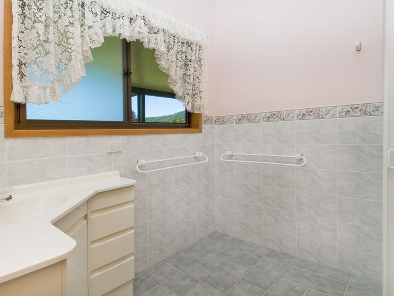 25 Coaldrakes Lane, Hannam Vale NSW 2443