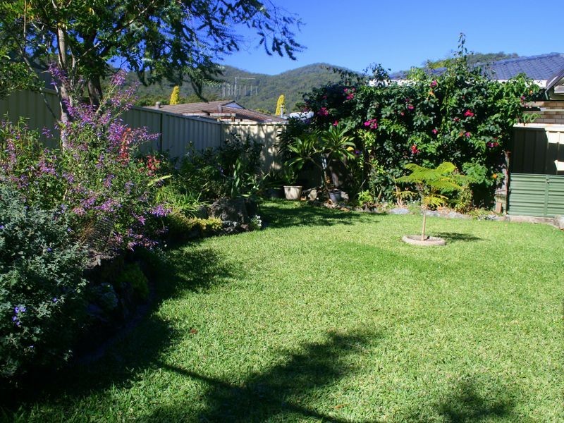 6 Cook Close, Laurieton NSW 2443