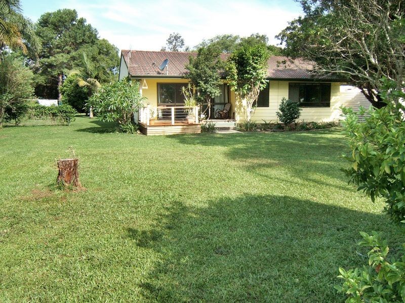 9 Wharf Road, Johns River NSW 2443