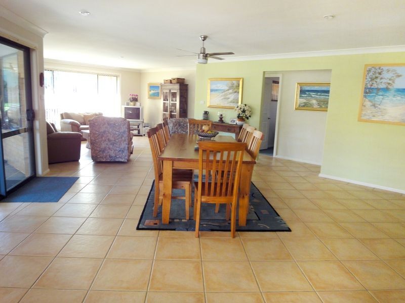 46 Seafront Circuit, Bonny Hills NSW 2445