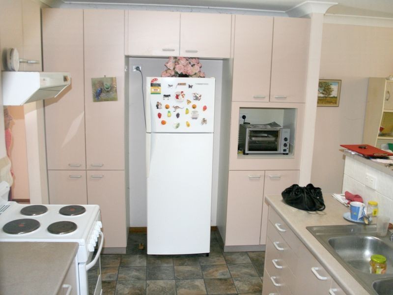 15 Elouera Place, Laurieton NSW 2443