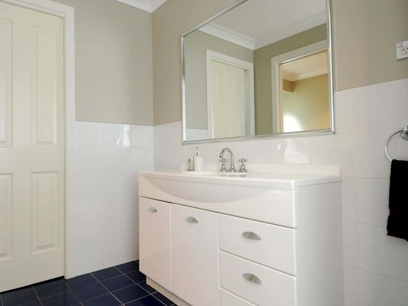 15 Kirmington Terrace, Laurieton NSW 2443