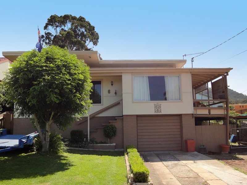 6 Lake Street, Laurieton NSW 2443