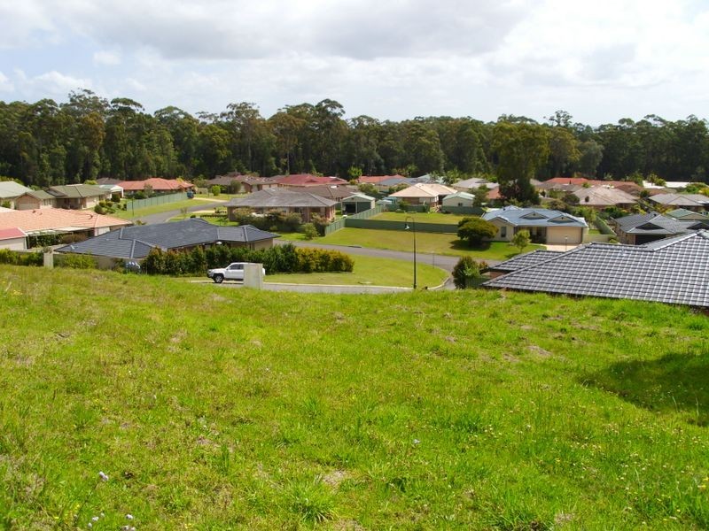 5 Candlebark Court, Laurieton NSW 2443