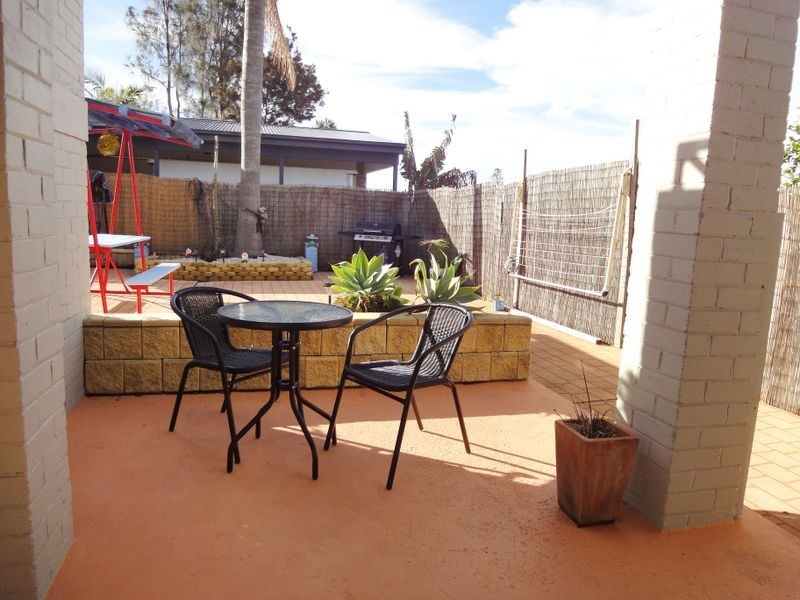 2/1 Mill Street, Laurieton NSW 2443