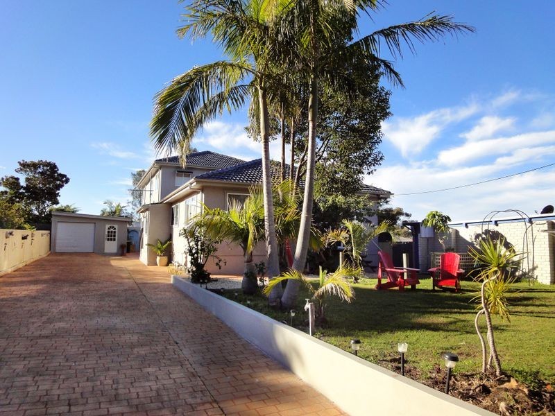 2/1 Mill Street, Laurieton NSW 2443