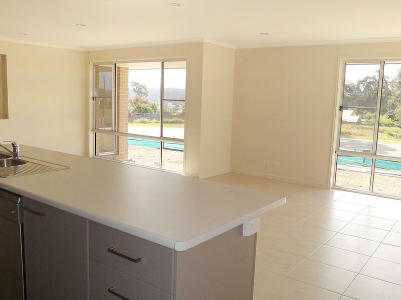 19 Fairwinds Avenue, Laurieton NSW 2443